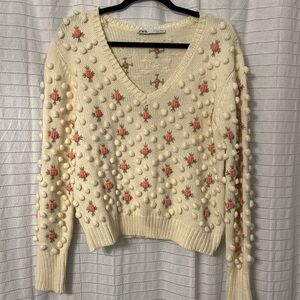 Zara Cream V-Neck Sweater with Pink Details